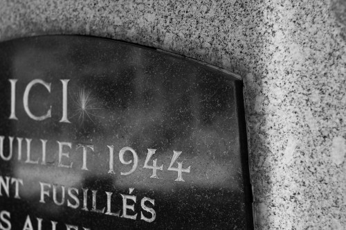 Et un troisième…